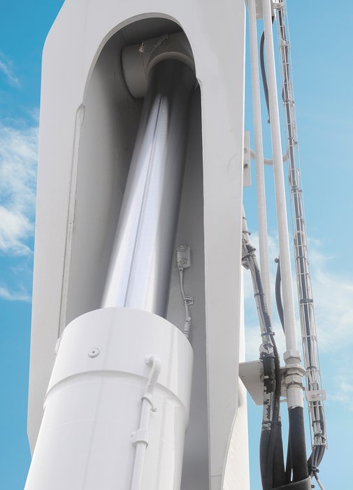 Cast in concrete Innovative vibration damping on truckmounted